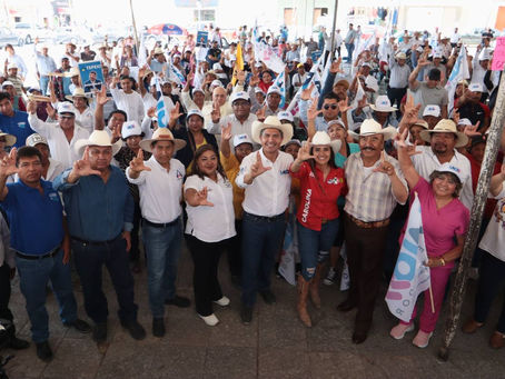 10 unidades móviles de salud llegarán a la mixteca con Lalo Rivera como Gobernador