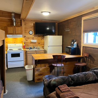 Room 4 Salmon River Outfitters