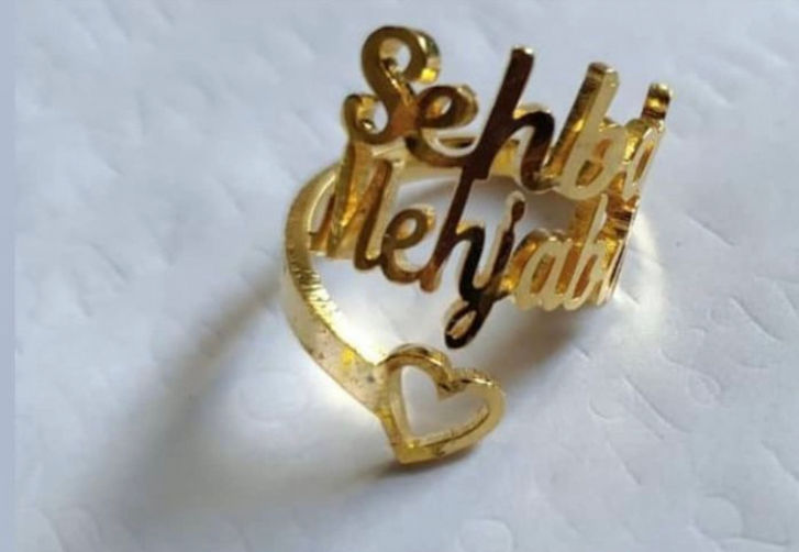 Couple Name Ring with heart