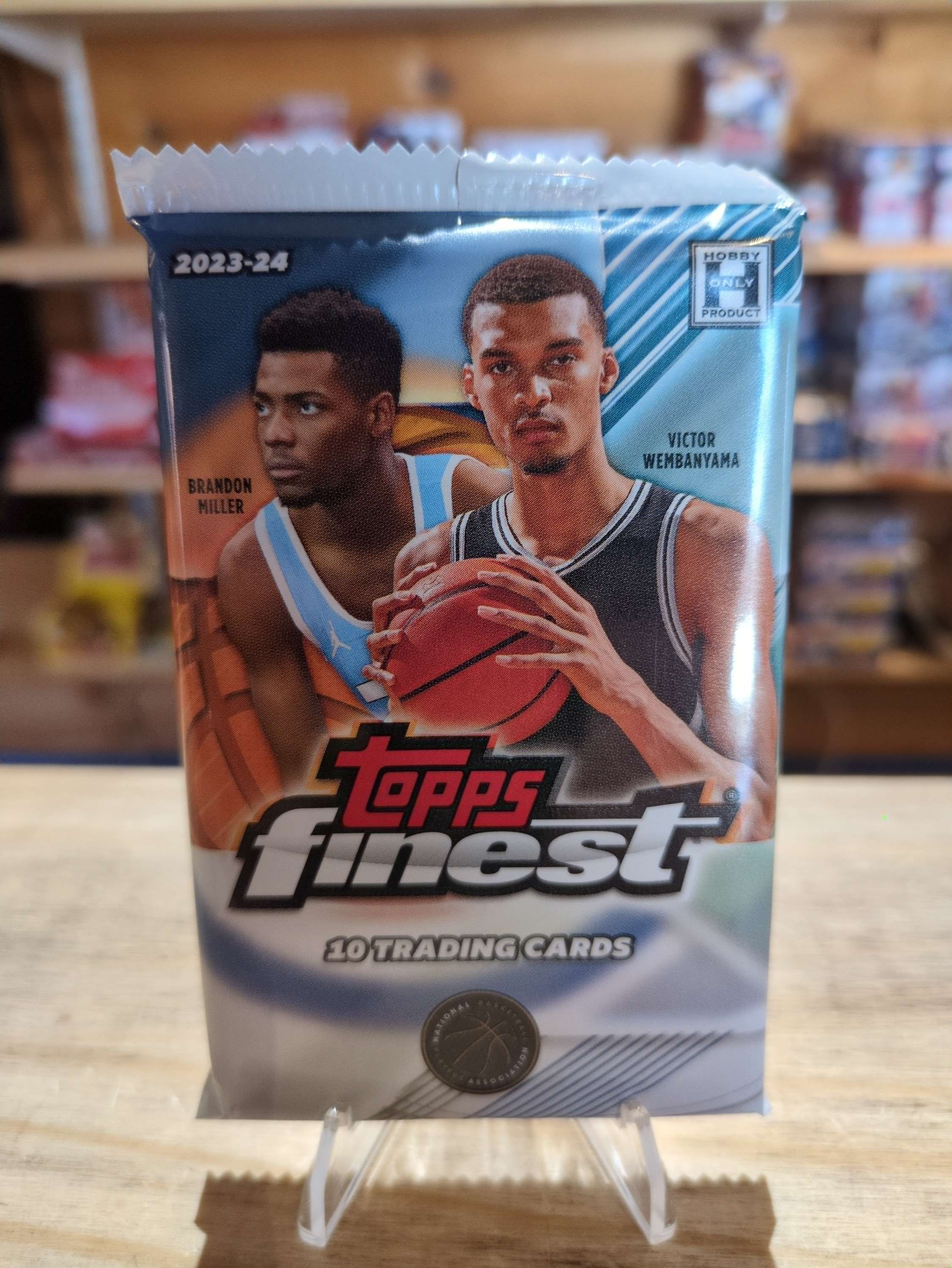 2023-24 Topps Finest Basketball Hobby Box Pack