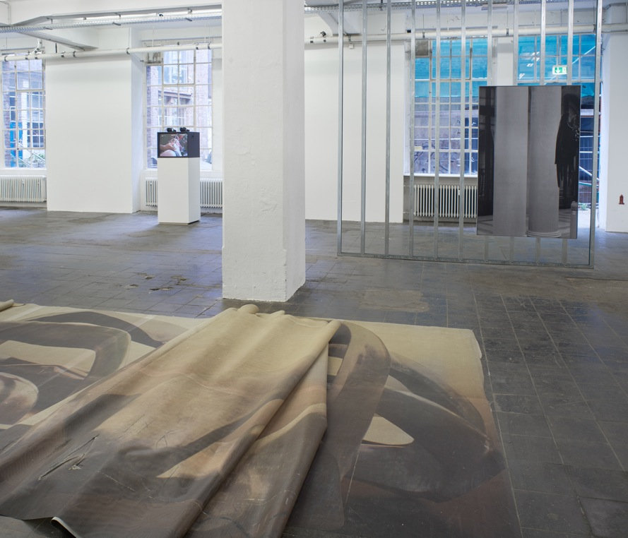 Field of Codes, Publication, Buch, Markus Saile,Marcel Hiller, Julian Irlinger, Sven Johne, Hiwa K, Katrin Mayer, Max Schaffer Ilka Becker, Hans-Christian Dany, Fiona McGovern, Sarah Kolb, Kerstin Stakemeier, Marcus Steinweg