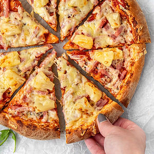 HAM, PINEAPPLE Pizza
