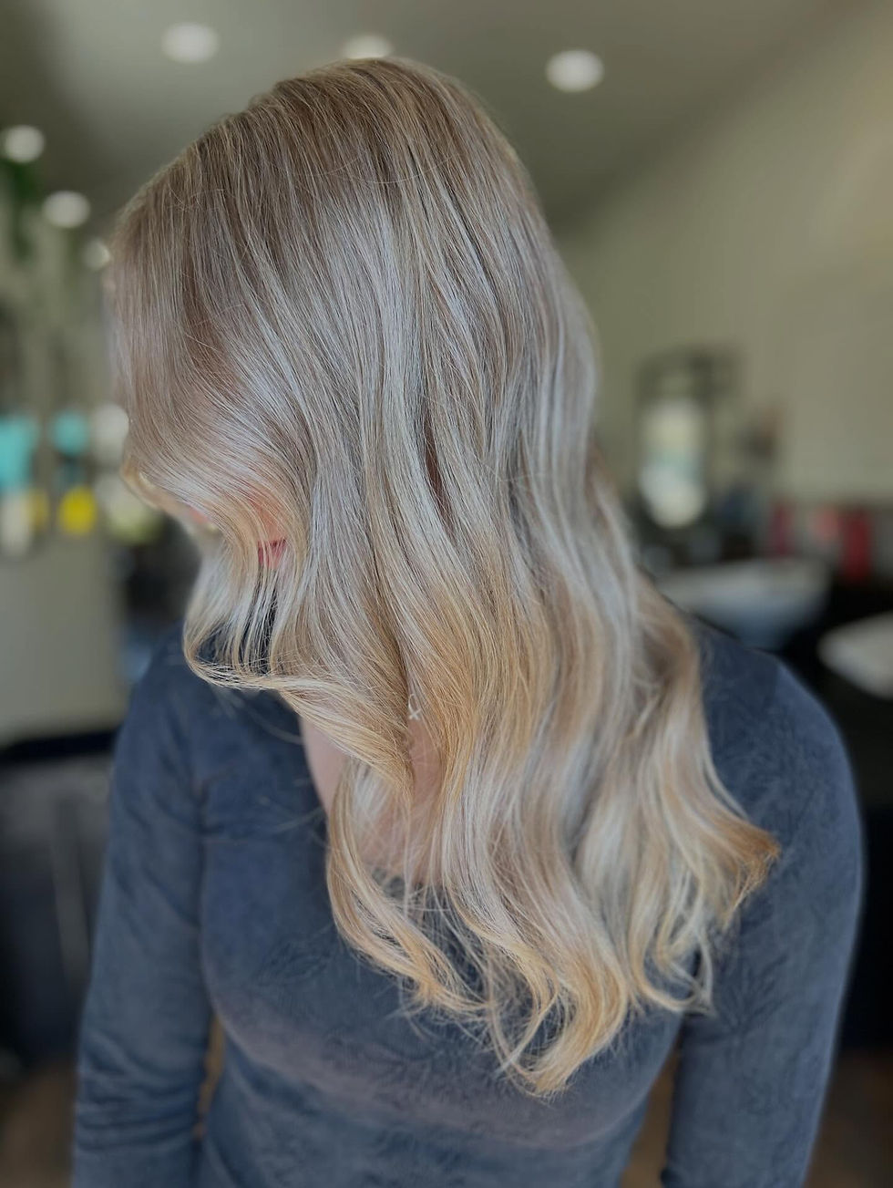 Soft blends, seamless tones, and effortless movement ✨