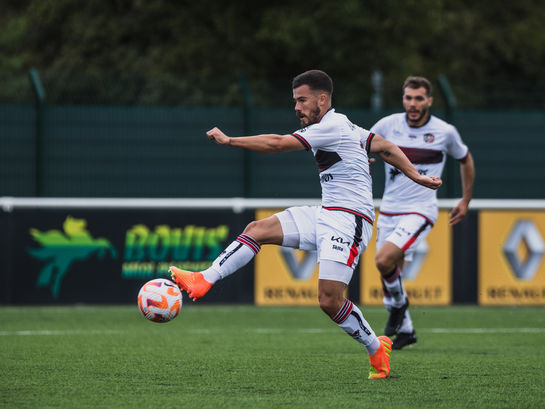 N2 (J4) : Dos à dos