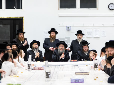 האד' מבאבוב-45 באזוכט בקרב חסידיו אין יוניאן לרגל ראש חודש אדר א'