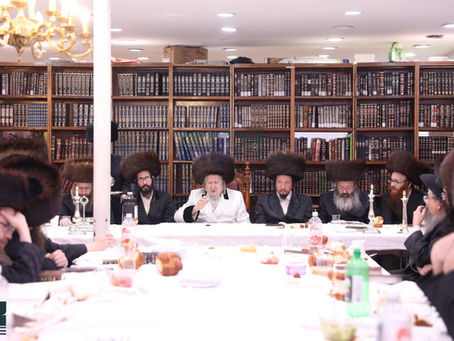 ערב יומא דהילולא • מעמד זכרון צדיק בחצר הקודש סקאליע