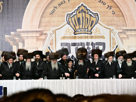 להודות ולהתפלל: סקולענע "סעודת הודאה" מוצש"ק נחמו וועט געפראוועט ווערן בחצרות האחים האדמורי"ם בעריהם