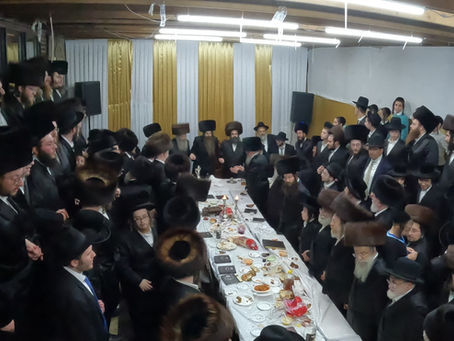 ווידיאו • שמחת בית השואבה אושפיזא דיוסף צדיקיא בחצר הקודש אמשינאוו