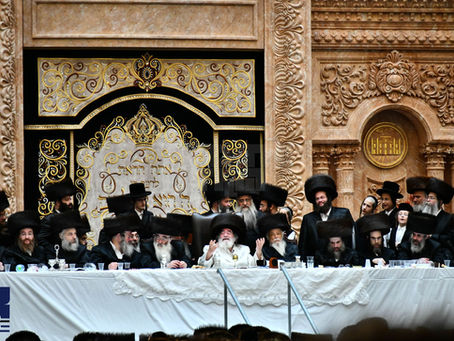 אֲזַי בַּשְּׁלִישִׁי • נעילת חג השבועות בחצר הקודש וויז'ניץ