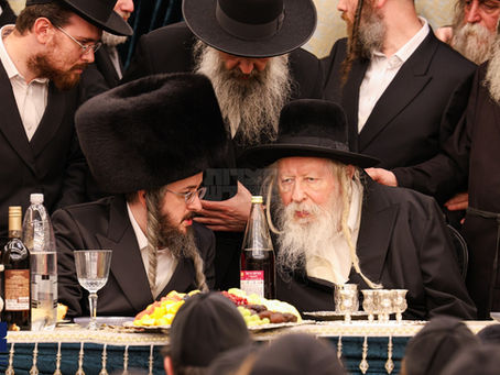 האד' מגור ביים שבע ברכות פון החתן זוהן פון הרב מנחם מענדיל פאמעראנץ ריש מתיבתא עוז והדר