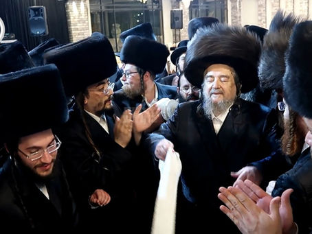 ווידיאו • שמחת החתונה פון איר אייניקל ביים פאר הדור הגה"צ רבי יעקב מאיר שעכטער שליט"א אין בית שמש