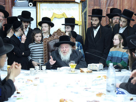 יומא דהילולא פון הרה"ק רבי משה מרדכי מלעלוב זי"ע ביי בנו האד' מלעלוב | גאלעריע
