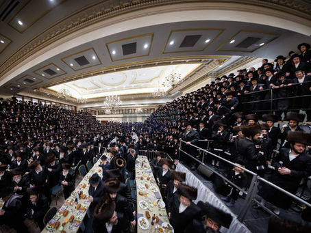 קרית טאהש לבשה חג • לאנגע שעות פון שמחה והתרוממות ביים היסטארישער חתונה בחצר הקודש טאהש‎