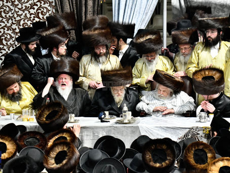 פייערליכע שמחת החתונה בחצרות תולדות אברהם יצחק - סאסוב - גארליץ - שידלובצא | ברייטע דעקונג