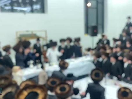 ווידיאו • נעילת החג מוצאי שמחת תורה בחצר הקודש קאסאן