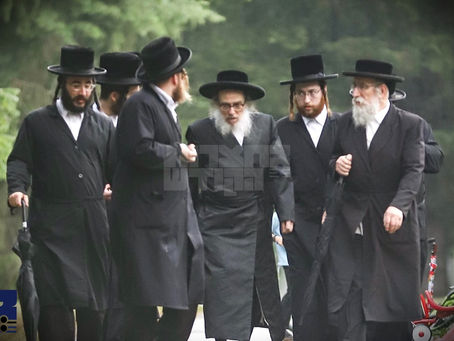 גייסטרייכע באזוך פון האד' מפאפא אין מחנות הקיץ; 'חנוכת הבית' פאר נייעם ביהמ"ד 'בית יחיאל' אין מחנה קהילת יעקב