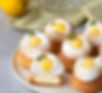 PROFITEROLES DE MARACUYÁ