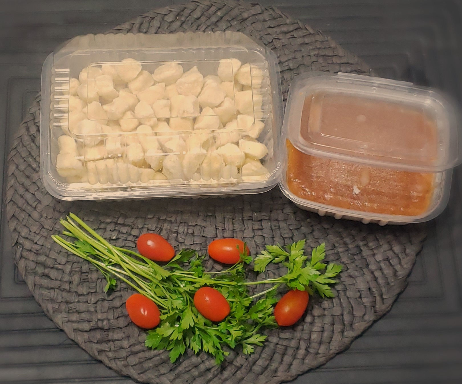 NHOQUE E MOLHO DE TOMATE, TAMANHO GRANDE, DIET, SEM GLÚTEN E SEM LACTOSE