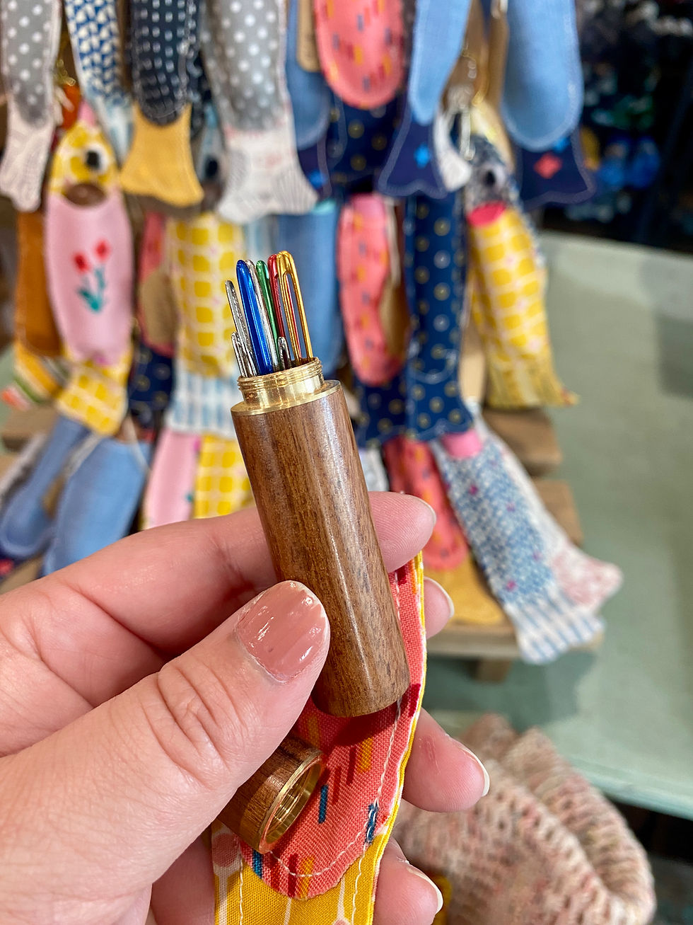 Thumbnail: Sardine Notions Case Holder Keychain 
