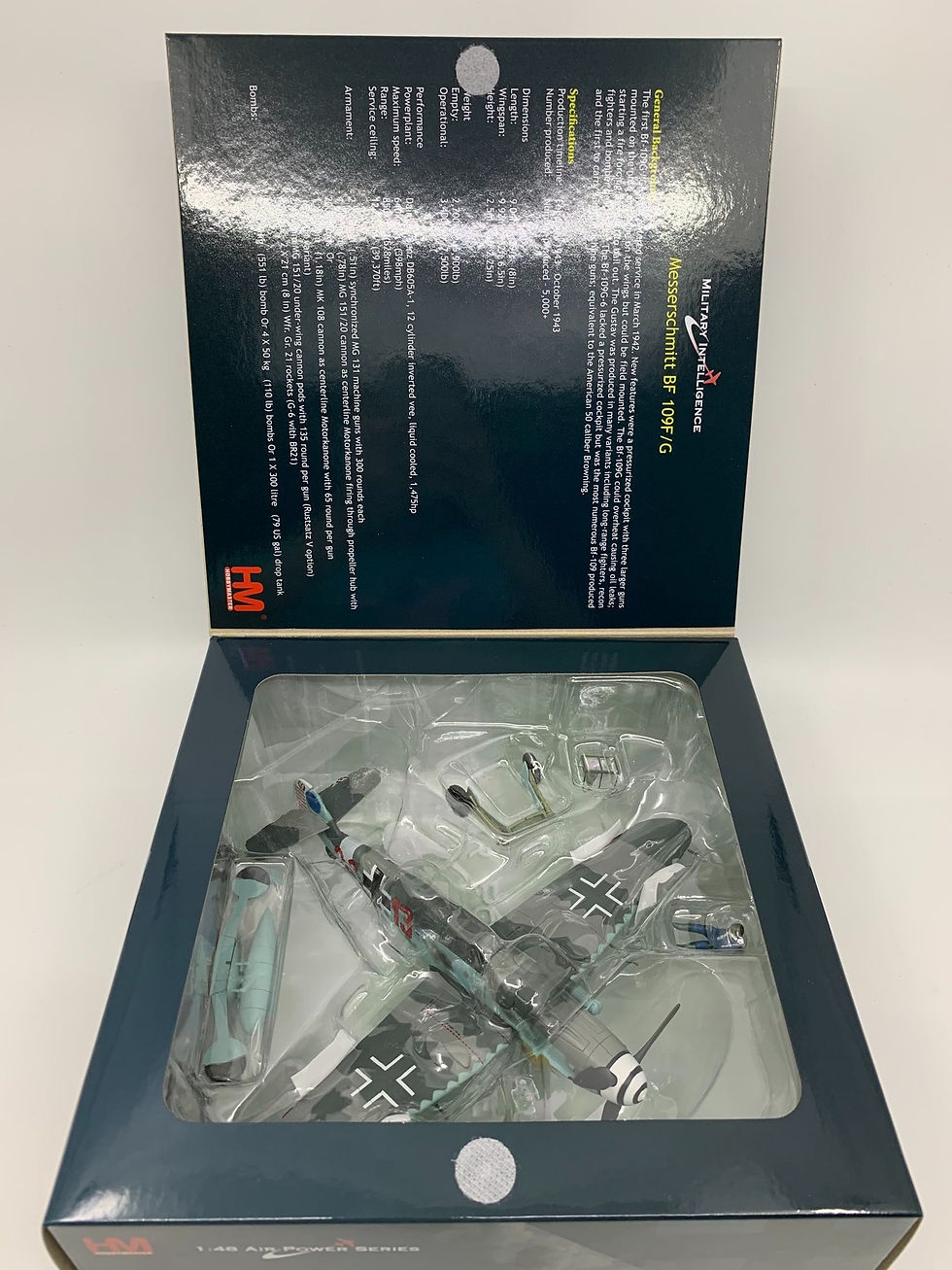 Thumbnail: Hobby Master HA8756, BF 109G-6 "Heinrich Bartels" Red 13, W.Nr. 27169, 1:48