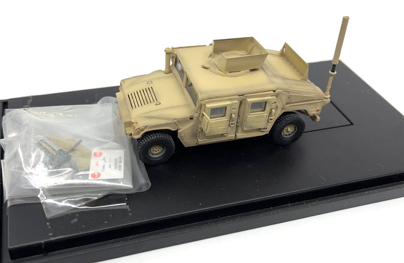 T-Model TF7204, U.S.Modern M1114, Up-armored HMMWV, 1:72