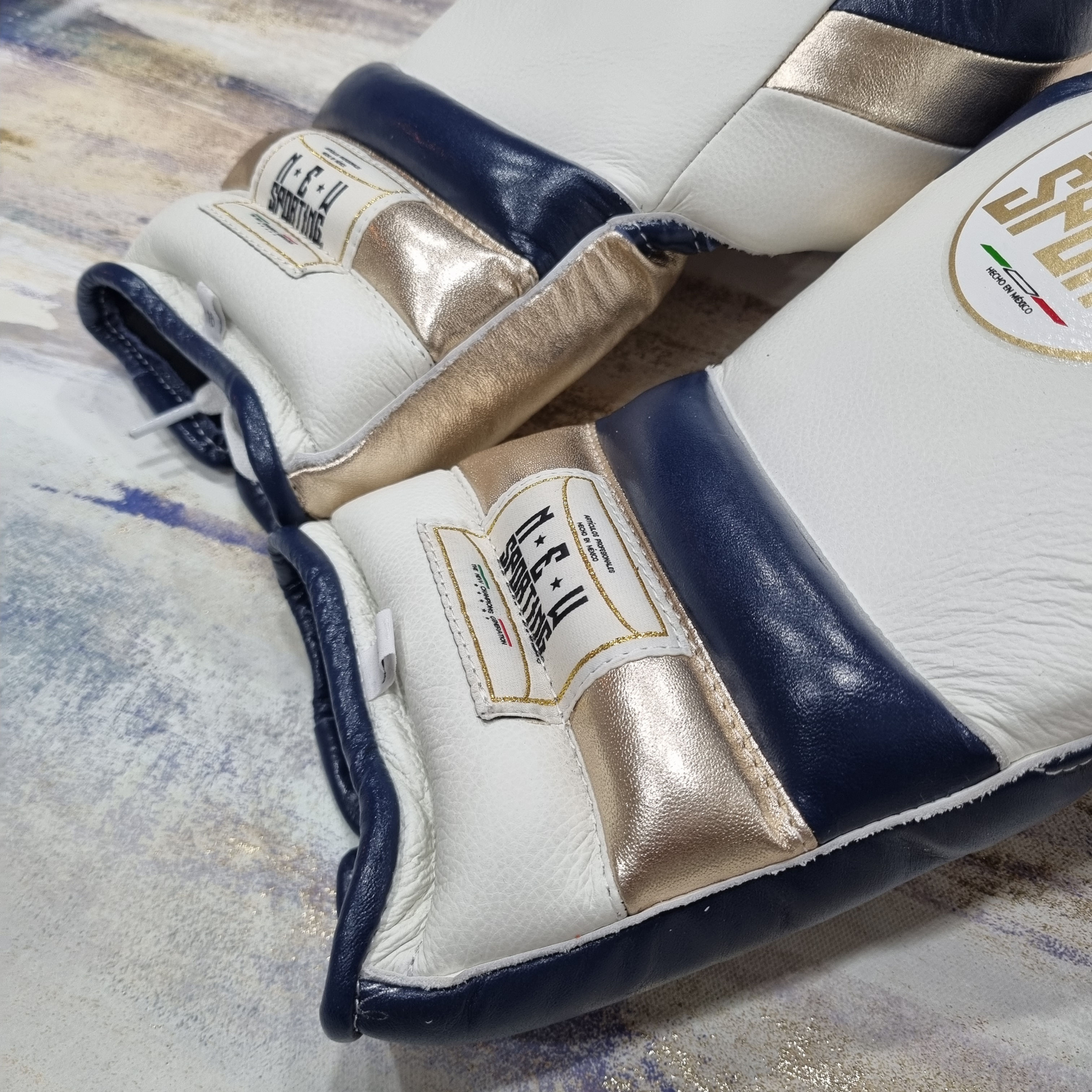 Training gloves 🥊2/b🥊 (16oz)
