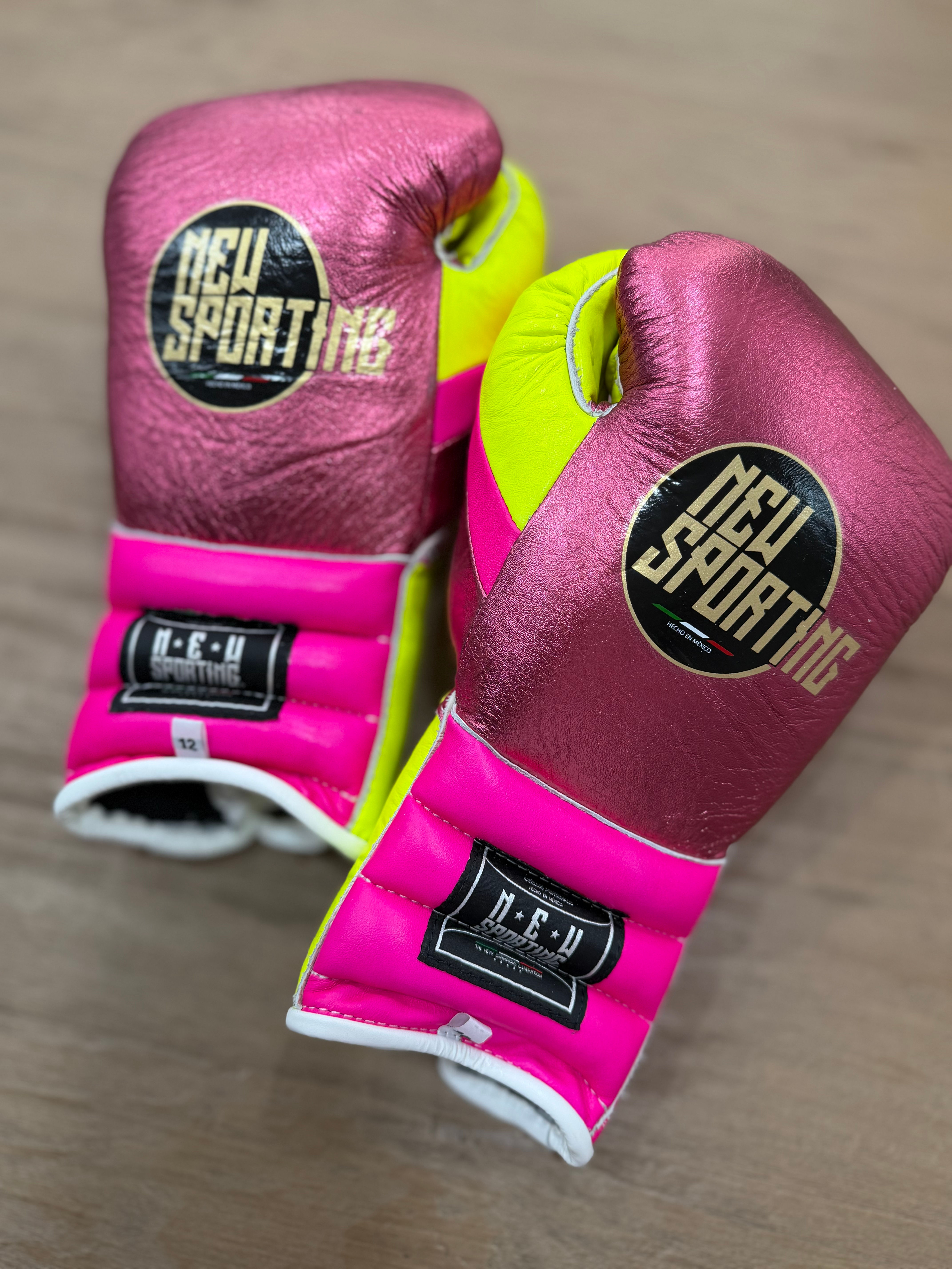 Training Gloves 2/B 12 oz🎨 metallic pink/neon yellow/neon pink🎨