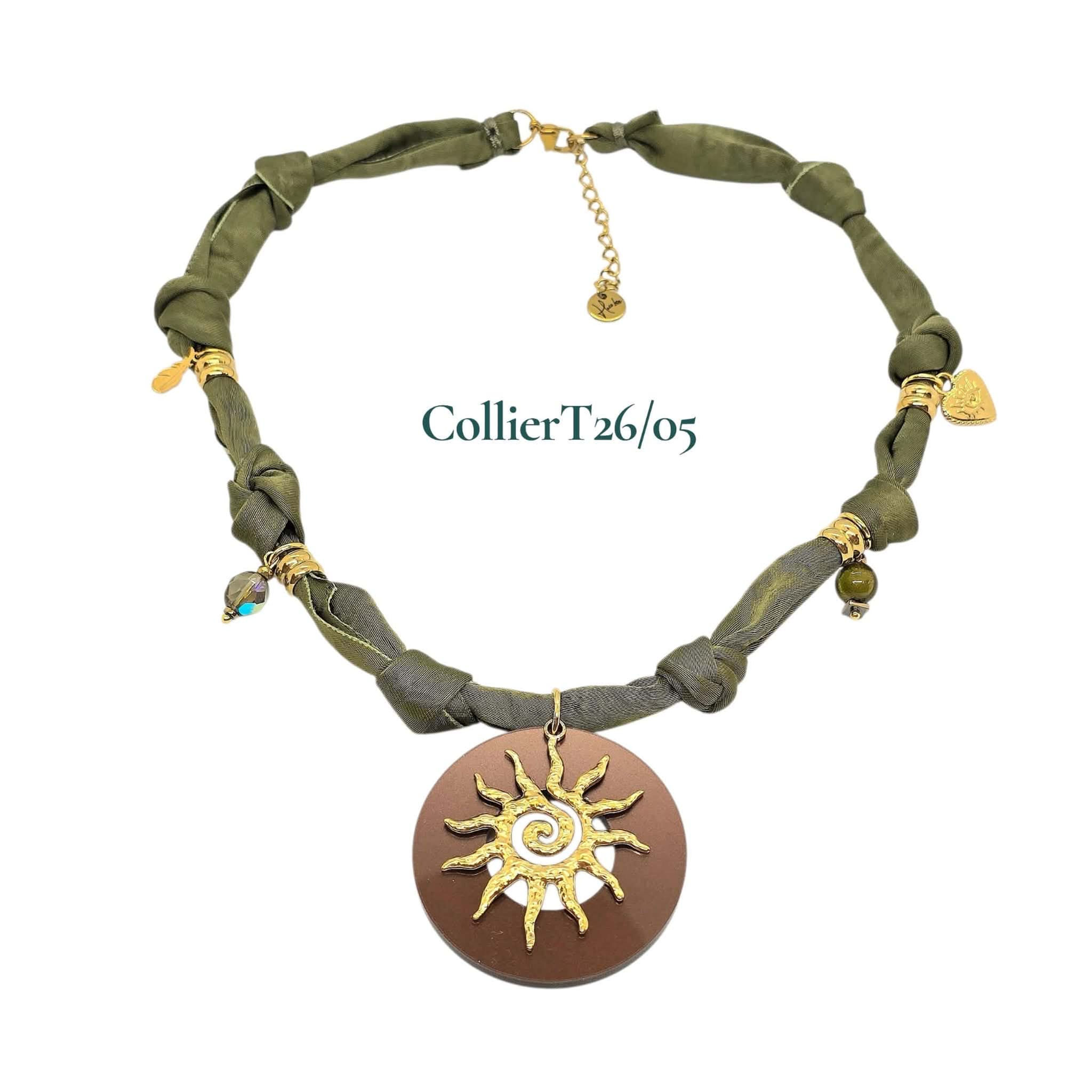 Collier en tissus Haceloca