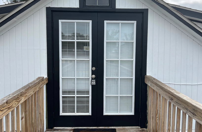 Up1sairs Apartment for Rent in Lake Charles LA