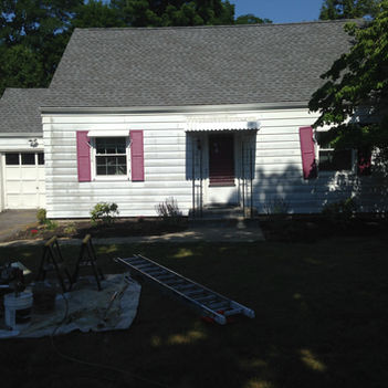 Before and after in Poughkeepsie, New York - Exterior - Middletown NY - Covell and Sons Painting - Serving Hudson Valley New York - Poughkeepsie, New York 3