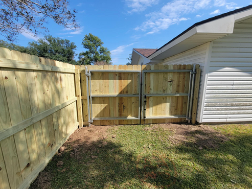 Example Image - American Fence Association - Commercial - Residential - Wood - Metal - Ornamental - Fencing - Lake Charles LA - Moss Bluff LA 5