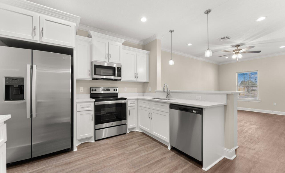 2403 Enterprise Blvd, Unit 1, Lake Charles, LA 70601 -  Spanish - custom home builders - Lake Charles LA - Sulphur LA - Deridder LA - Leesville LA - Brookeland TX - Orange TX - SWLA Constructors & Development 20