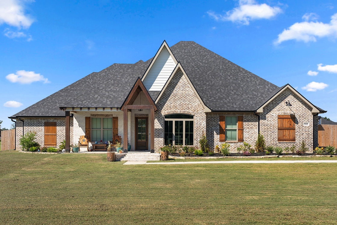 Custom Home Builders Lake Charles LA - Sulphur LA - Leesville LA  - Orange Tx - Brookeland