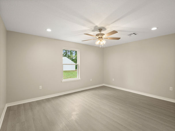 Oakleaf House Plan - 1205 N 10th St, Leesville LA 71446 - Custom Home Builders - Lake Charles LA - Sulphur LA - Deridder LA - Leesville LA - Brookeland TX - Orange TX - SWLA Constructors 5