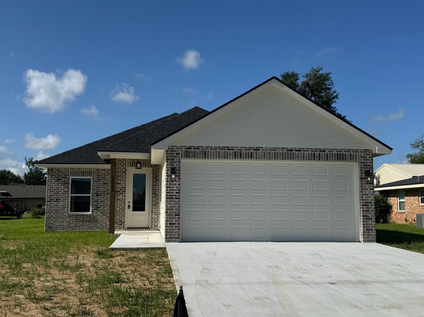Hawthorne House Plan - 2532 St Francis St, Sulphur, LA 70663 - Custom Home Builders - Lake Charles LA - Sulphur LA - Deridder LA - Leesville LA - Brookeland TX - Orange TX - SWLA Constructors 1