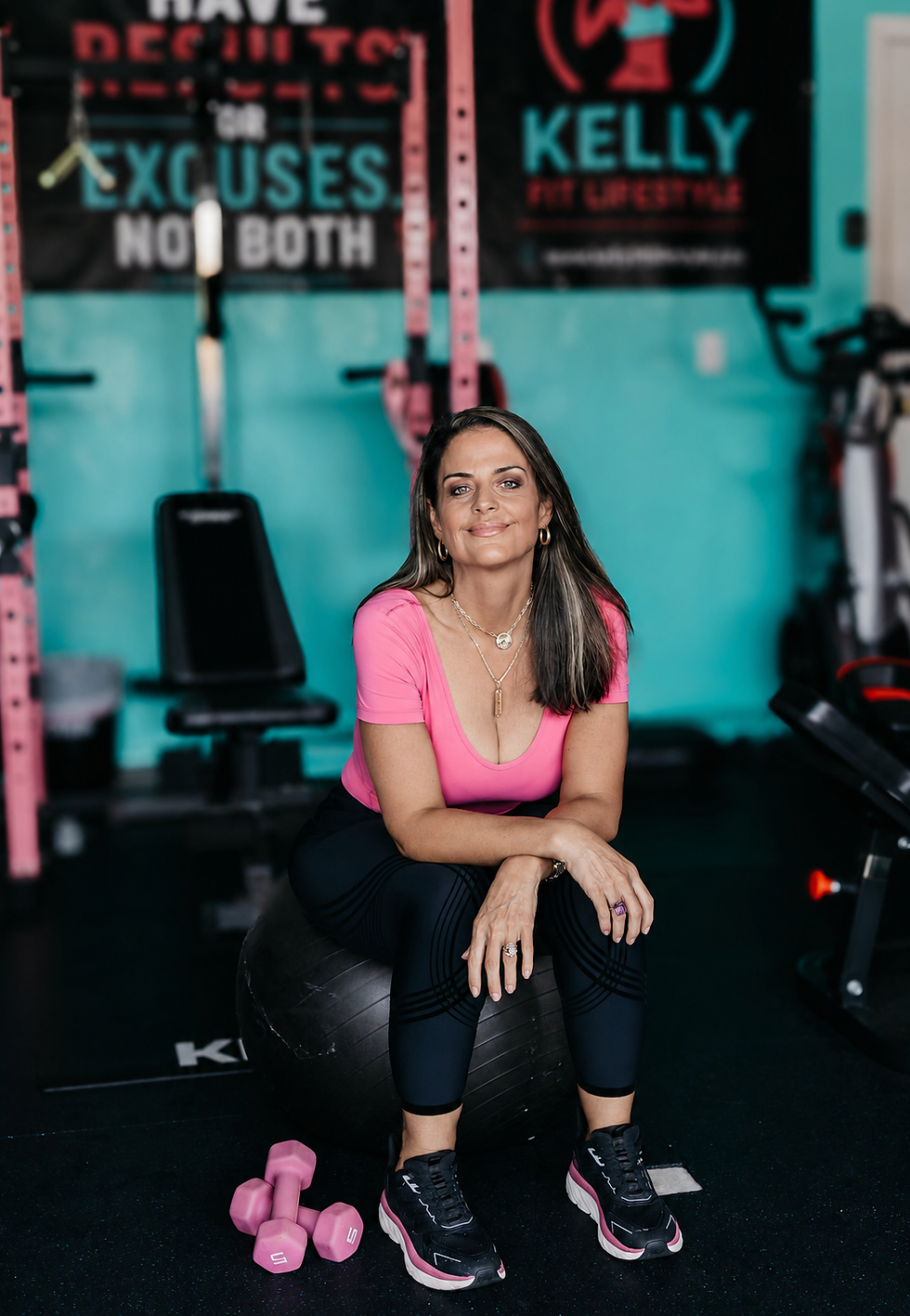 Kelly, founder of Kelly Fit Lifestyle, sharing her weight loss transformation and inspiring others to build healthier habits.