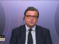 Carlo Calenda ospite a "Fuori dal Coro" 