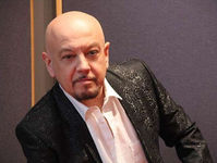 Enrico Ruggeri ospite a "Quarta Repubblica"