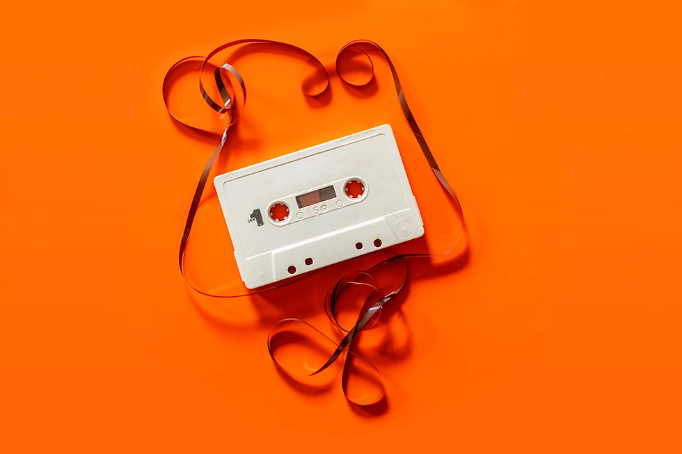 DistroKid vs TuneCore vs CD Baby Colombia 2026: Cual es la Mejor Distribuidora para Artistas Colombianos