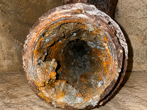 Tuberculated Cast Iron Pipe