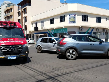 Acidente no centro de Porto União leva gestante à observação hospitalar