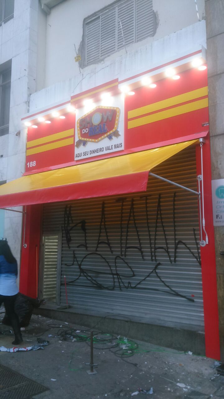 Toldo retratil