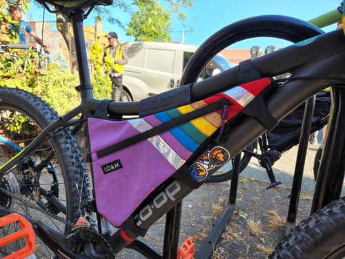 Custom Single Zip Full Frame Bag | LOAM Equipment