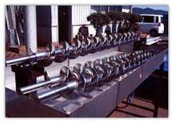 スクリューコンベア