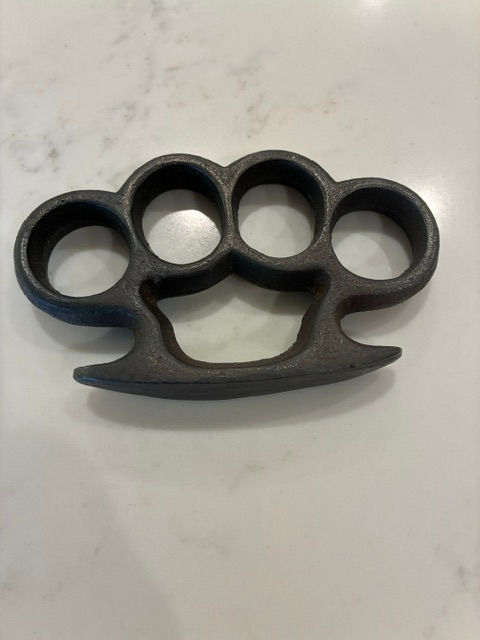 ECK Billy Trident cast iron collab knuckle