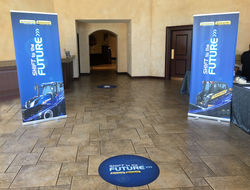 Pull-up Banners & Floor Signs