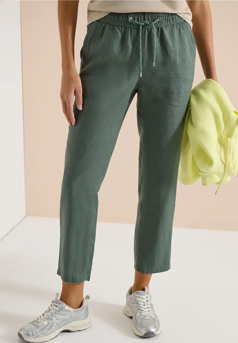 Miniaturbild: Slim Leg Hose aus Leinen im Casual Fit