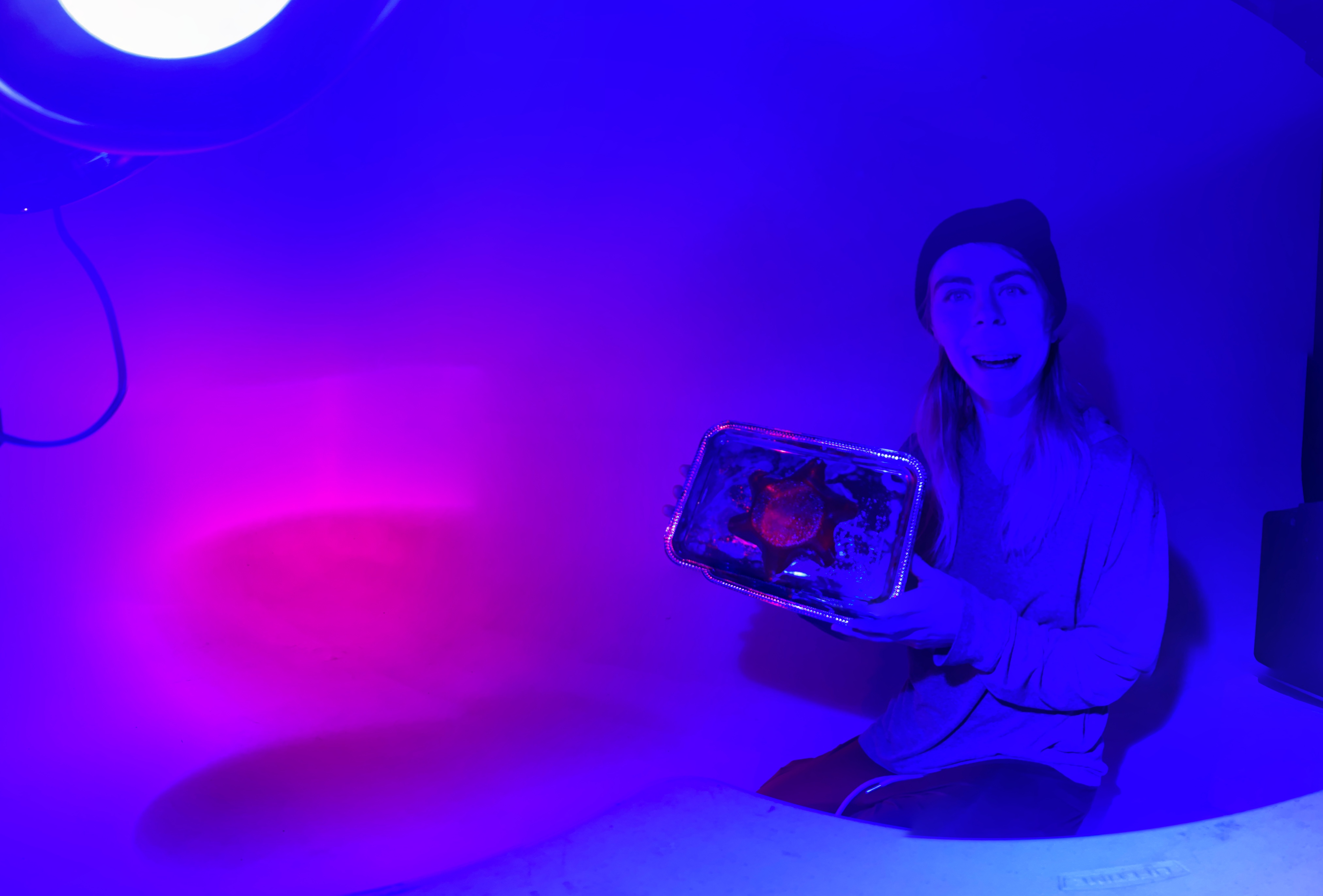 Sable Sanborn on set