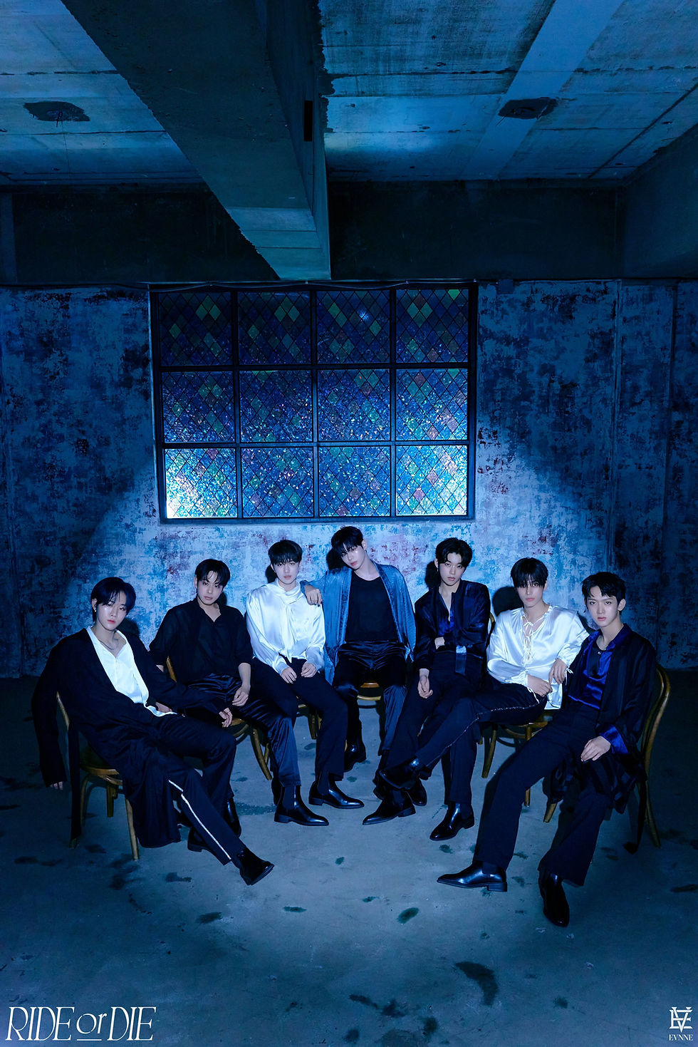 EVNNE - RIDE or DIE (3RD MINI ALBUM)