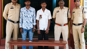 Bhakhara Crime news Dhamtari police arresting loot case accused